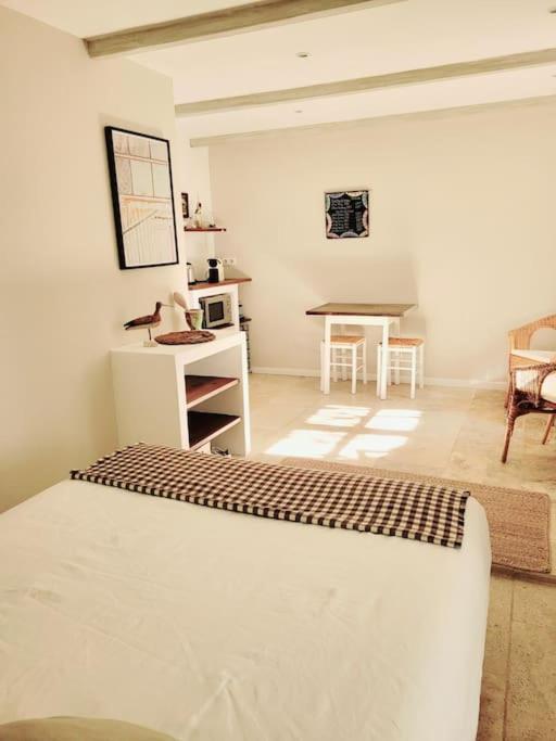 La Maison Blanche Intra-muros Free Parking * Aigues-Mortes